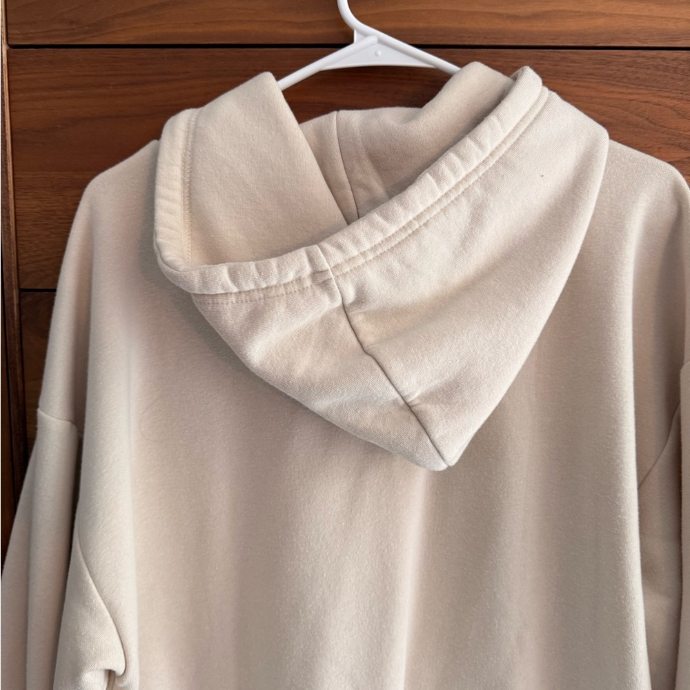 Forever 21 Women’s Size L Hoodie - Picture 4 of 6